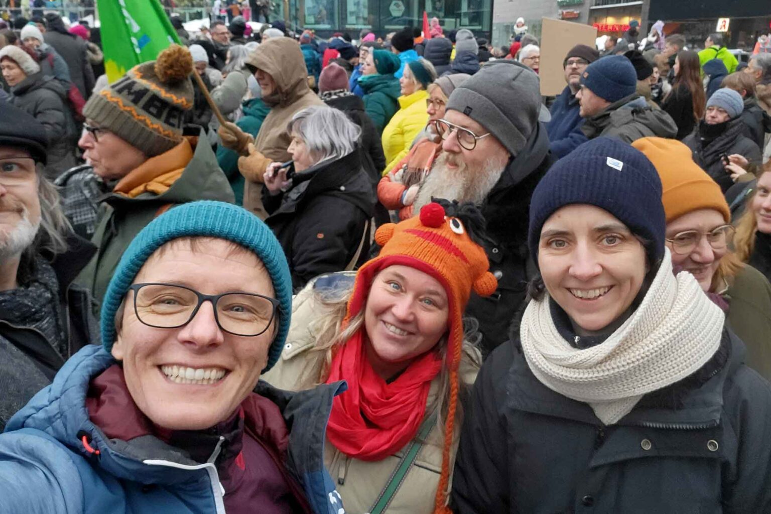 Auch auf den Anti-Rechts-Demos in Lüdenscheid waren wir im Januar 2024 vertreten.